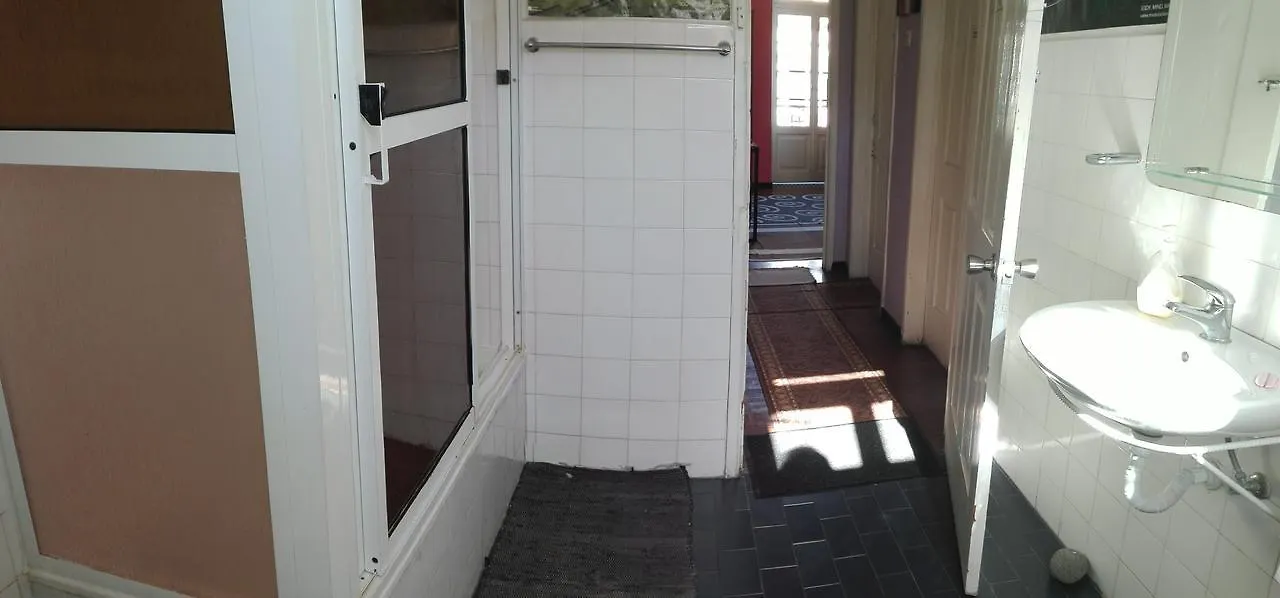 Madeira Low Cost Rooms Funchal  Homestay